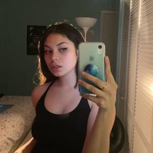 Meet your Posher, Hillary